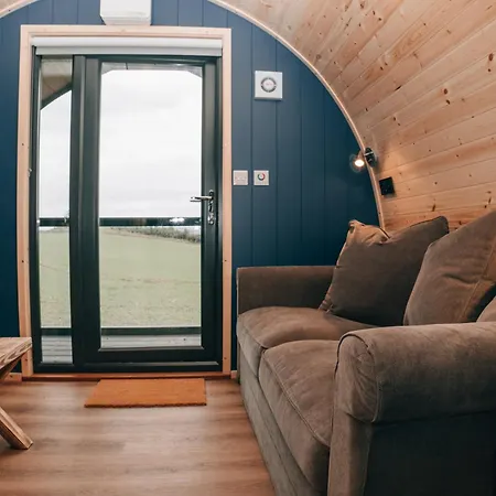 Eastfield Glamping Farm Kemping