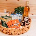 Eastfield Glamping Farm Kemp Spennithorne