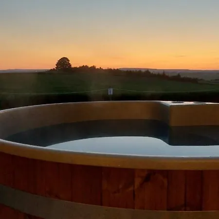 Eastfield Glamping Farm * Spennithorne