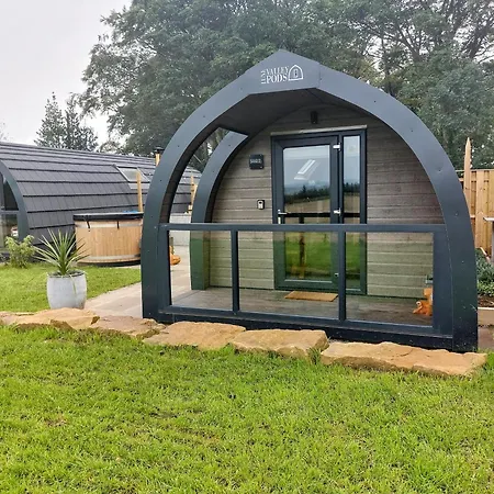 Eastfield Glamping Farm *