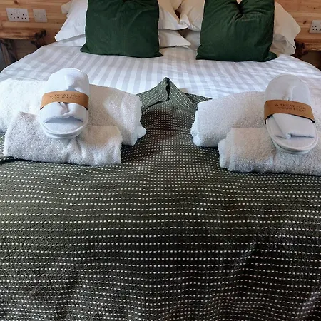 Eastfield Glamping Farm * Spennithorne