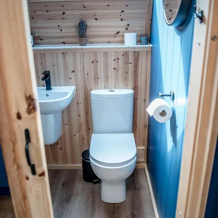 Campingplatz Eastfield Glamping Farm *