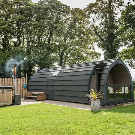 Eastfield Glamping Farm * Spennithorne